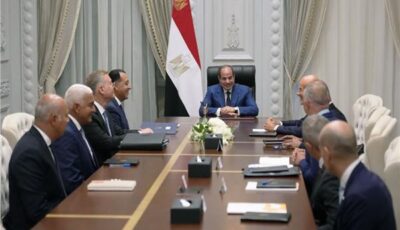 الرئيس السيسي يوجه بتوسيع التعاون مع «إيني» وتعزيز التكامل الإقليمي في الطاقة