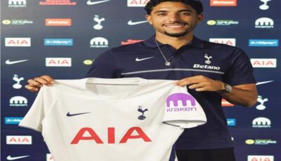 توتنهام يعلن رسميًا ضم عمر مرموش ..واللاعب يرتدي القميص 22