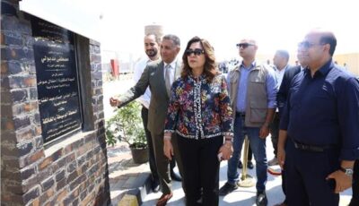 وزيرة التنمية المحلية ومحافظ القليوبية يفتتحان محطتين وسيطتين للمخلفات