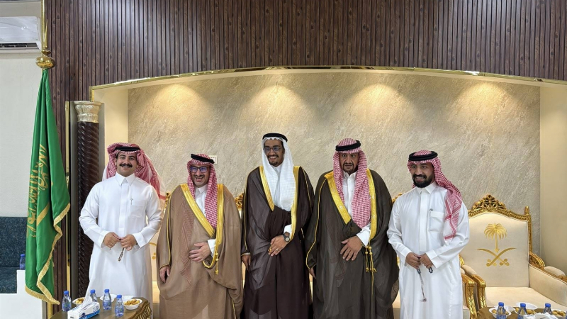 اللواما يحتفلون بزواج “مسفر الأحمد”