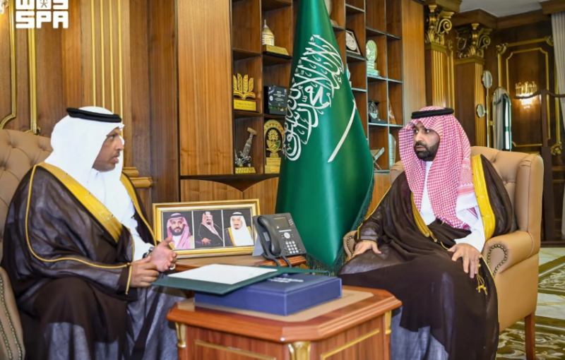 أمير منطقة جازان يطّلع على جاهزية الأمانة والبلديات لموسم الأمطار