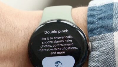 جوجل تتيح تخصيص إيماءة القرص المزدوج في ساعة Pixel Watch 5 لإيقاف المنبه