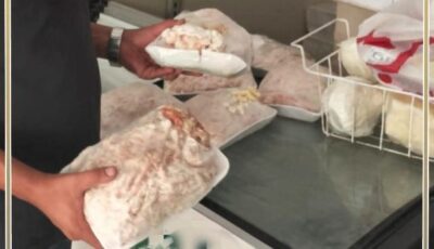 158 محضرا وضبط 1.8 طن من الأغذية غير الصالحة للاستهلاك خلال حملات مكثفة