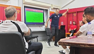 قبل انطلاق الدوري.. محمد يوسف ييشرح للاعبي سيراميكا كليوباترا تعديلات قانون التحكيم