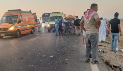 الصور الأولى لحادث تصادم سيارة عمال وملاكي بالإسماعيلية