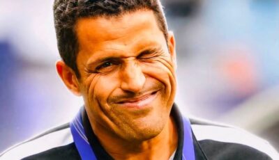 عموتة «يحمي لعيبته».. ولا يبرر أخطاء الأهلي