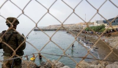 بعد شائعات الهجرة .. إجراءات عاجلة من الشرطة والجيش الإسباني قبالة سبتة
