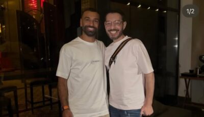 أنا والأسطورة.. أحمد زاهر يشارك صورة مع محمد صلاح بعد تألقه في طرابزون