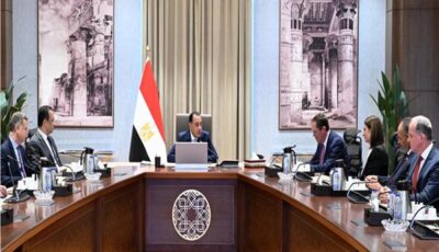 رئيس الوزراء يلتقي رئيس “سيسكو” لبحث تعزيز التعاون في تكنولوجيا المعلومات