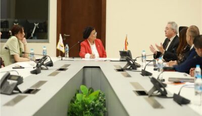 نائب وزير الصحة يبحث مشاركة الوزارة في «منتدى العلمين – إفريقيا» للأعمال