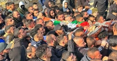 استشهاد فلسطيني متأثرا بجروح إثر قصف إسرائيلي استهدف نازحين جنوب قطاع غزة