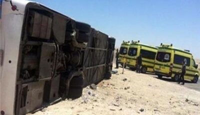 مصرع 16 شخصًا وإصابة 28 آخرين في حادث انقلاب أتوبيس بجنوب سيناء