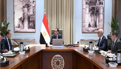 رئيس الوزراء يتابع جهود الشراكة مع جامعة إكستر البريطانية لإنشاء أول حرم دولي