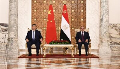 الرئيس السيسي يصطحب نظيره الصيني في جولة داخل المتحف المصري الكبير