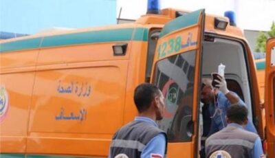 إصابة شخص إثر اصطدام سيارة به أثناء عبوره الطريق في الهرم