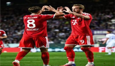 بايرن ميونخ ضيفًا على شالكه في الدوري الألماني