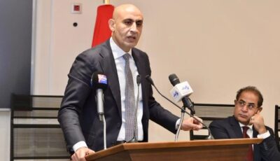 بعد منشور إجبار الطالبات على النقاب ..التعليم للمدارس: إلتزموا بمواصفات الزي المدرسي