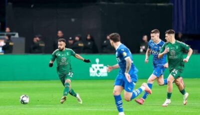 الليلة .. الهلال والأهلي في قمة سعودية مشتعلة.. صراع الصدارة بين انتفاضة «الراقي» وطموح «الزعيم»
