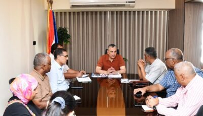 محافظ أسوان يوجه بالتنسيق الجيد لإنجاح فعاليات مشروع مسرح المواجهة والتجوال